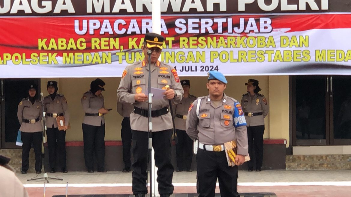 Polrestabes Medan Gelar Sertijab, Satreskoba Kini Dinahkodai Kompol Adrian