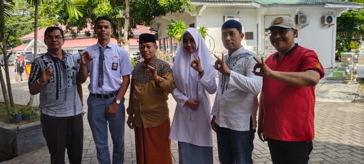 Waris Tholib Lepas Anak Penarik Betor & Polisi Jadi peserta paskibra Tingkat Provinsi & Pusat.