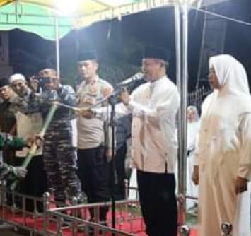 Sambut 1 Muharram, Walikota Waris Lepas’ Ribuan Peserta Pawai Obor