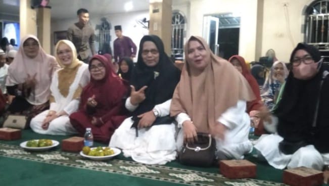 Peringatan Tahun Baru Islam 1446 H Mesjid Al-Muhajirin Di Hadiri calon Wakil Bupati Banyuasin Neta Indiata,SP