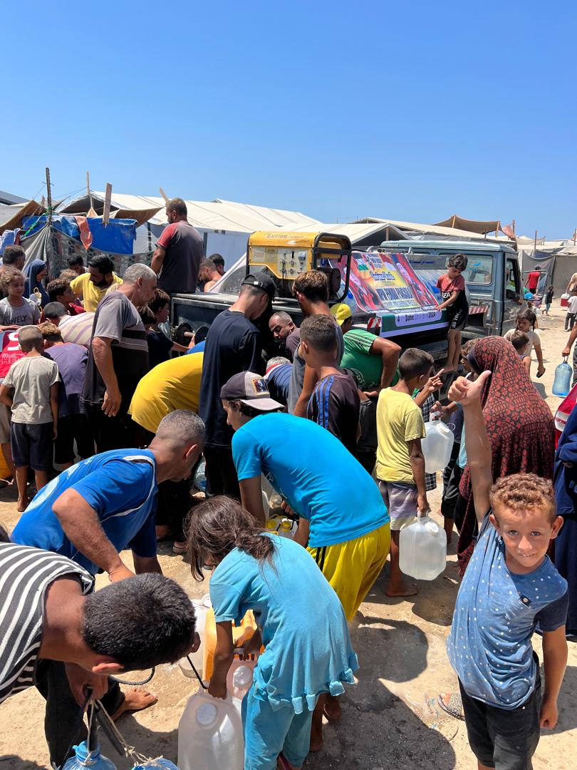 MPW PP Sumut Salurkan Bantuan Air dan Makanan Ringan ke Palestina