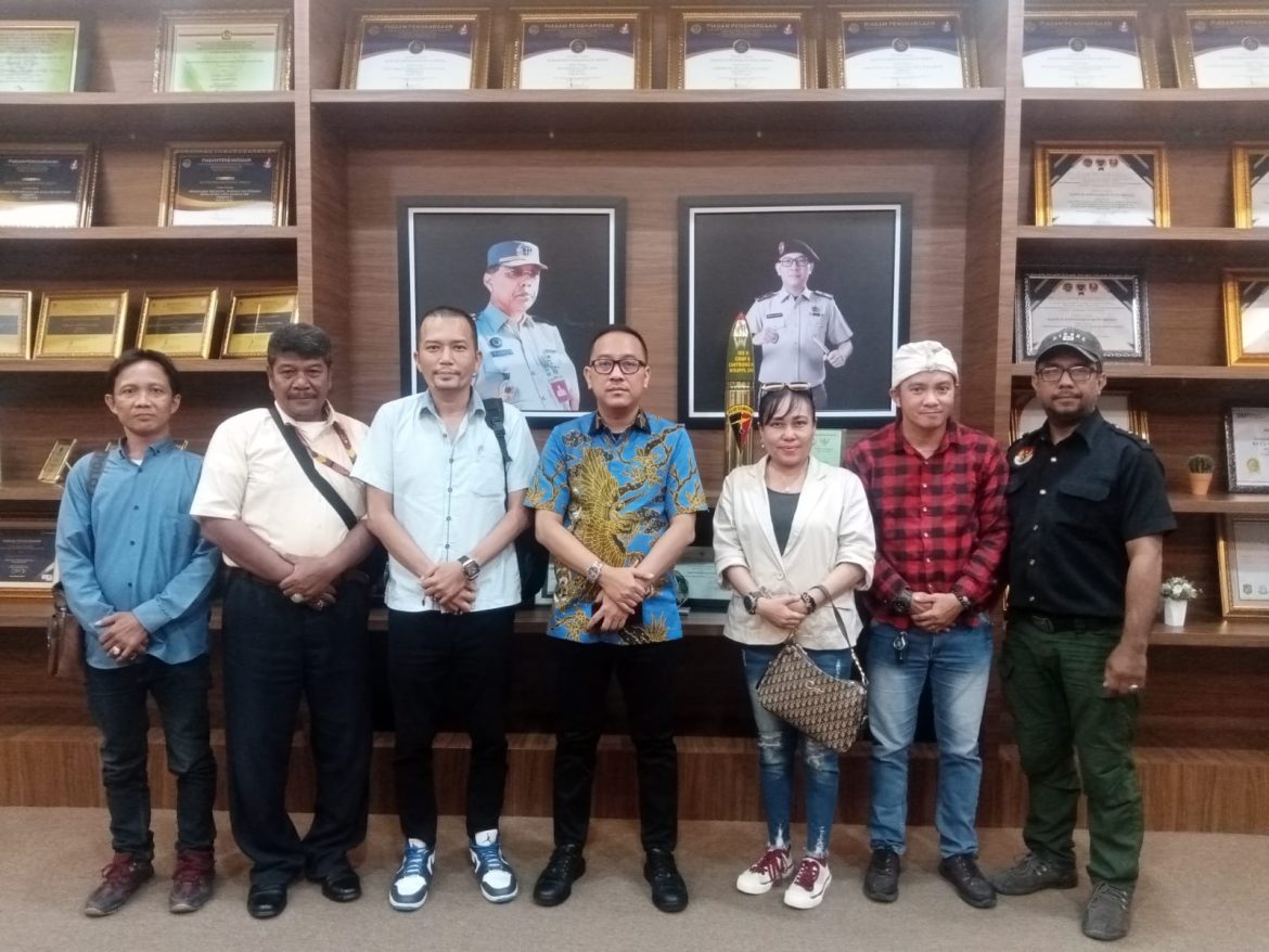 Care Taker Tim 100 Audiensi Bersama Kakan ATR/BPN Kota Medan