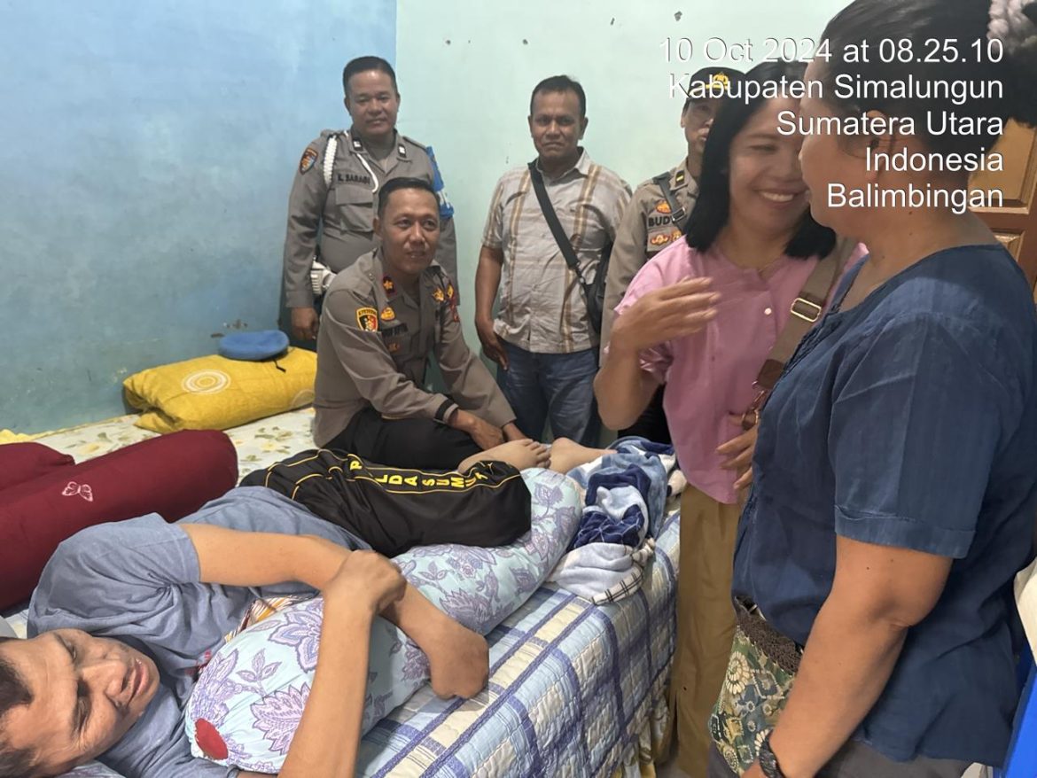 Empati dan Dukungan Polsek Tanah Jawa Resor Simalungun untuk Anggota yang Sakit