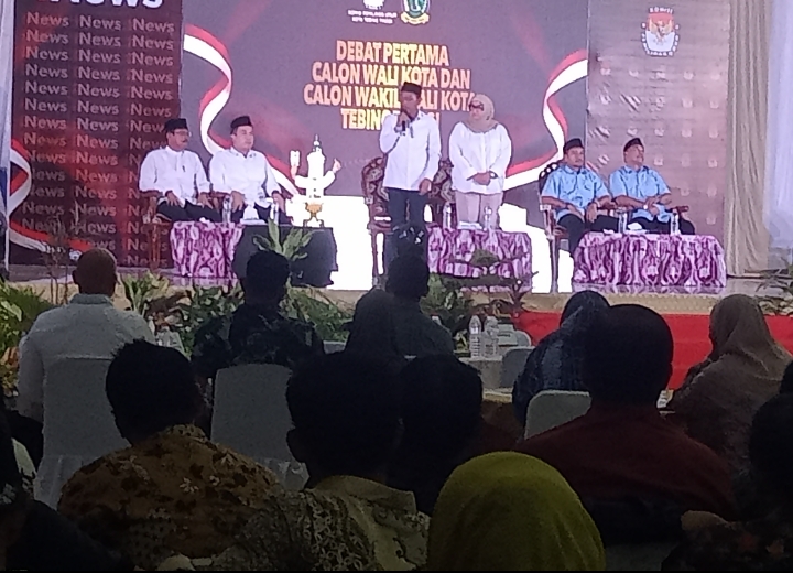 KPU Tebing Tinggi Lakukan Debat Pertama Tiga Pasangan Calon Walikota