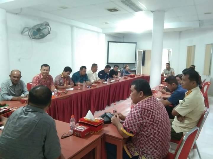 Rapat persiapan pelantikan dan pengambilan sumpah/janji anggota DPRD Kabupaten Nias Utara masa jabatan