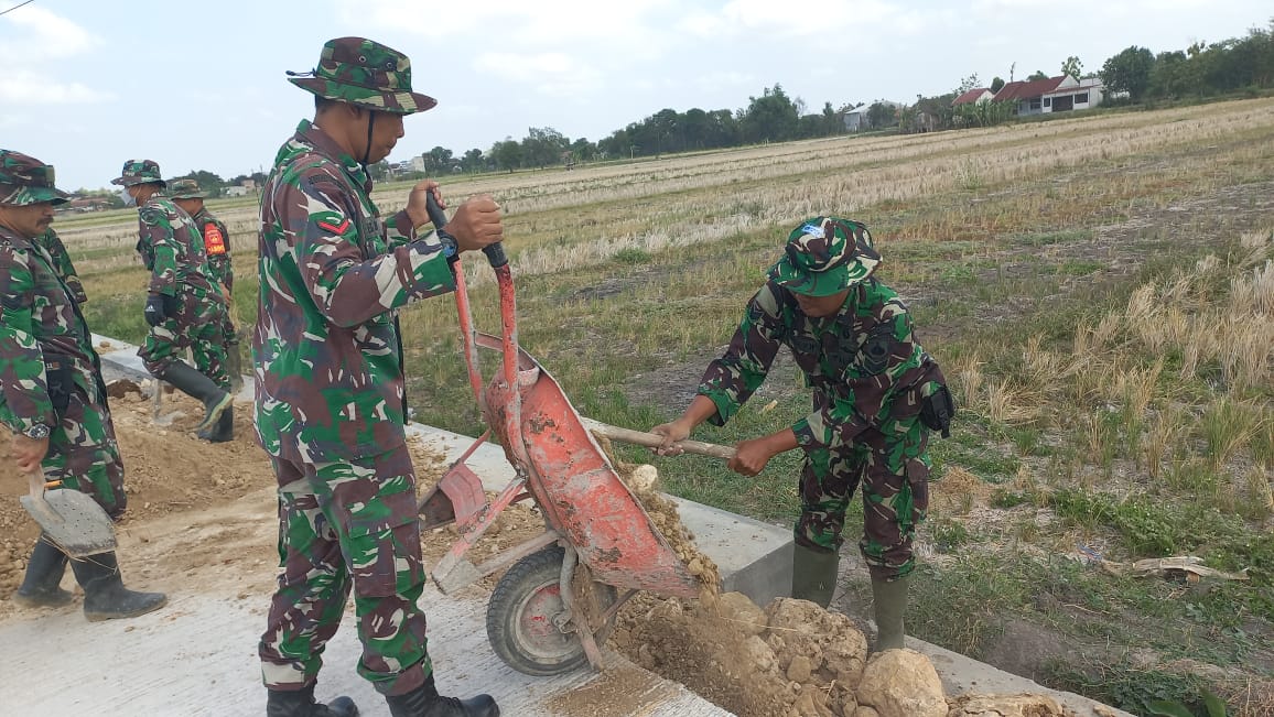 Jelang Penutupan, Satgas TMMD Sengkuyung Tahap IV Laksanakan Finishing