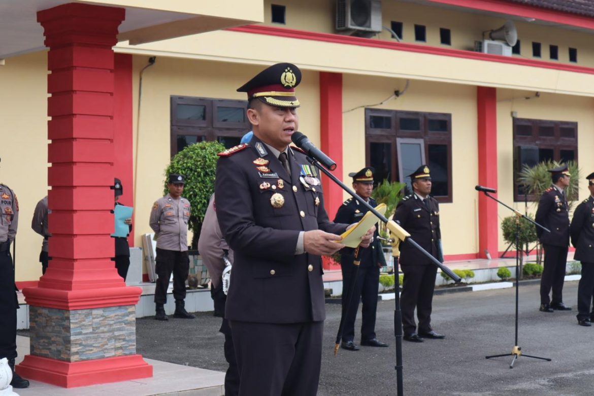 Kapolresta Deli Serdang Pimpin Upacara Peringatan Hari Pahlawan Nasional*