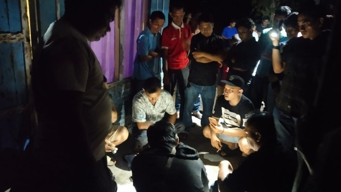 Penjual Dan Pembeli Narkotika Jenis Sabu Ditangkap Jajaran Resor Polsek Pasaman Barat Polda Sumbar.