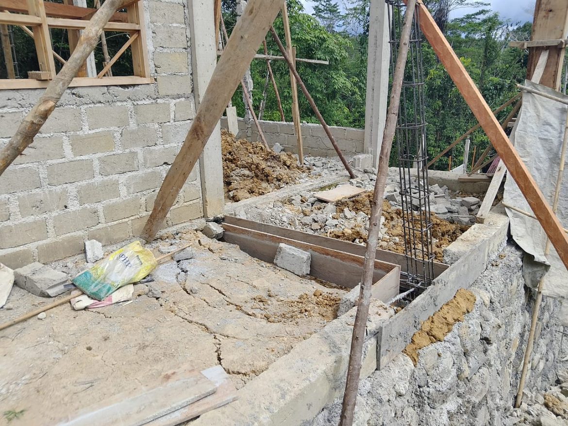 Pondasi Gedung SMK N 2 Names Dibuat Diatas Bronjong.Diprediksi Tak Bertahan Lama