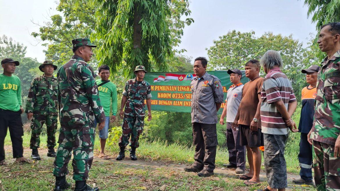 Untuk Menjaga Kelestarian Alam Dan Penghijauan Koramil 03/Serengan Tanam Bibit Pohon Sukun