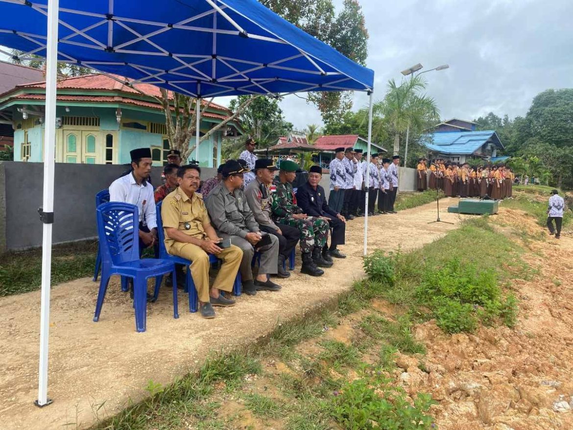 Guru Perbatasan, Pahlawan Tanpa Tanda Jasa di Ujung Negeri*