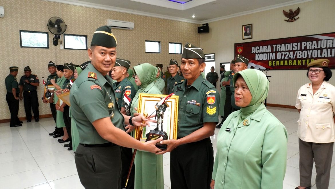 Dandim Boyolali Beri Apresiasi Kepada Prajurit Yang Purna Tugas