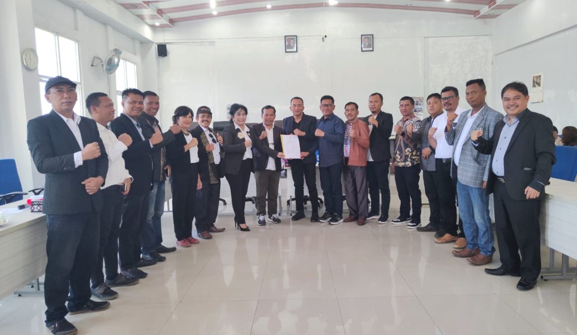 RDP PPPT Dengan DPRD Toba Berjalan Sukses, Yonge: Berikut 4 Kesimpulannya*