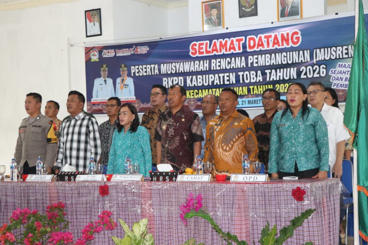 Camat Uluan dan Wakil Ketua DPRD Sepakat Usulkan Perbaikan Jalan Porsea-Siregar Aek Na Las*