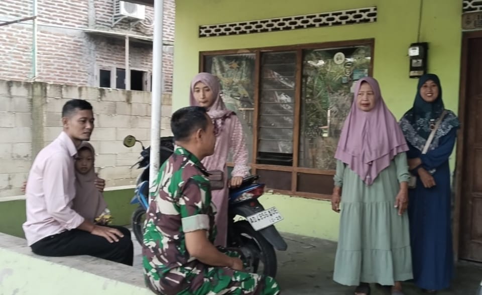 Babinsa Silaturahmi Lebaran, Jalin Keakraban dengan Warga Binaan