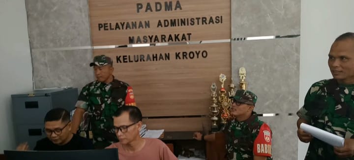 Babinsa Laksanakan Puanter di Kantor Desa, Jalin Sinergitas dengan Aparatur Desa