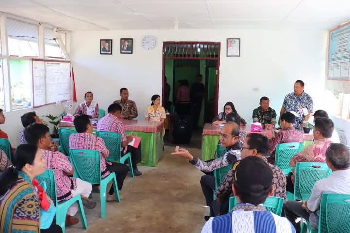 Bupati/Wakil Bupati Toba Hari ini Berkantor di Desa Sidulang*