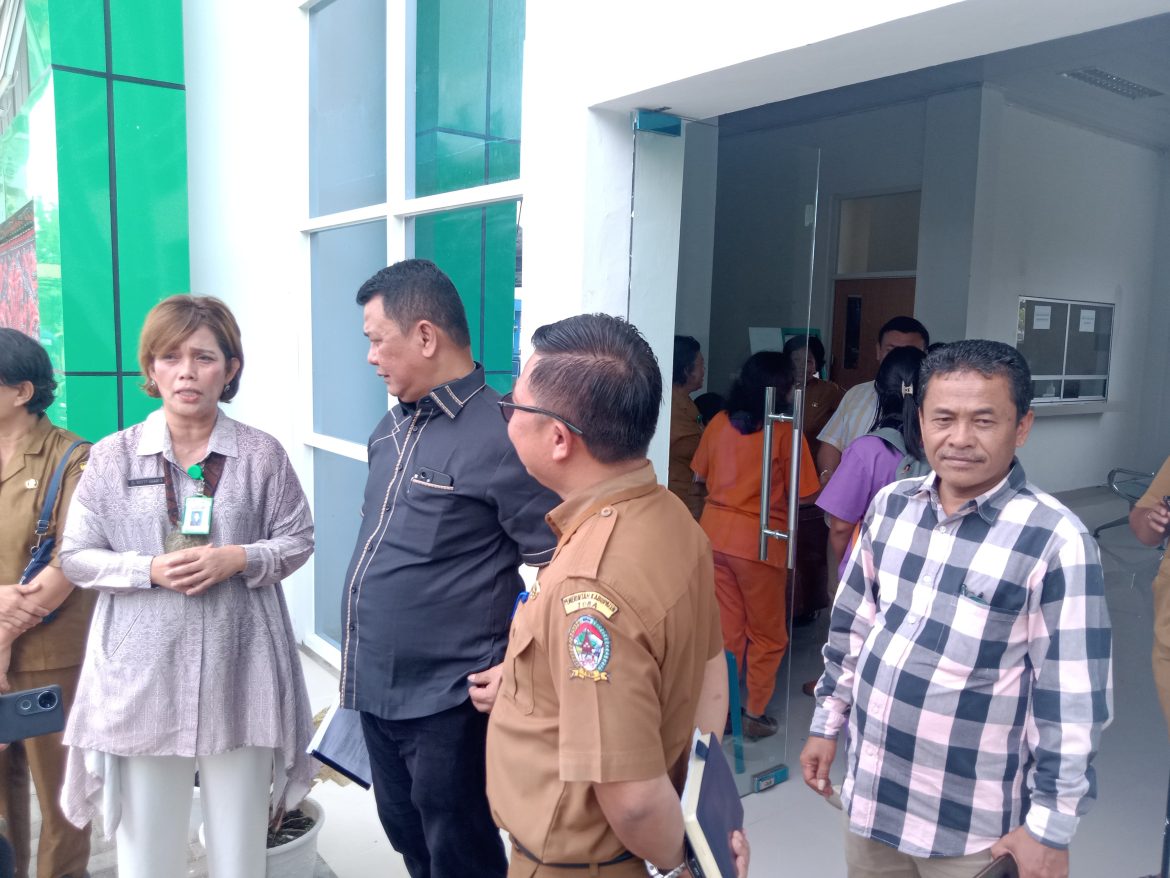 Anggota Komisi B DPRD Toba(Patar Sabungan Nadapdap) Sampaikan “Banjir di Puskesmas Balige Penyedia Wajib Bertanggung Jawab”*