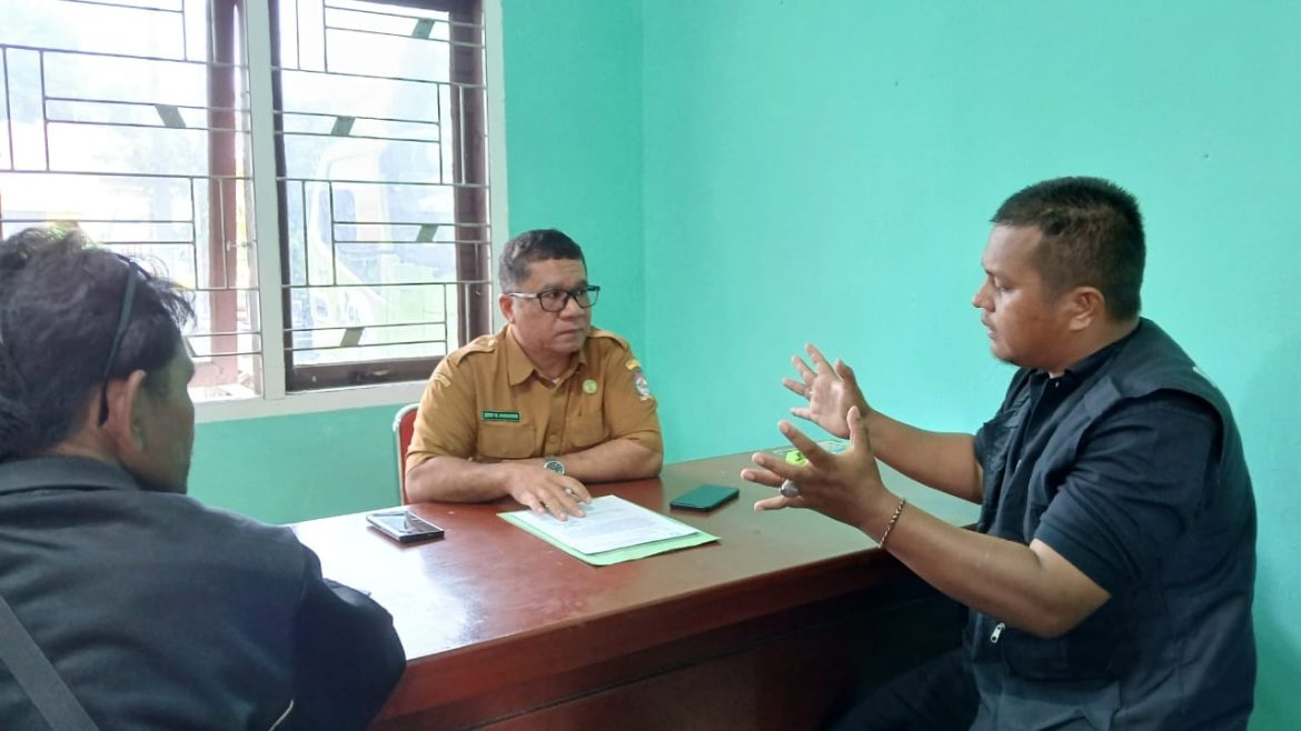 Dinas Lingkungan Hidup Kabupaten Toba Sudah Serahkan Surat Peringatan Pertama Untuk Pelaku Kegiatan Pematangan Lahan di Desa Siboruon*