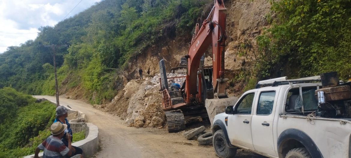 *APH Harus Tangkap CV.Giovani Si Perusak Lingkungan di Desa Siboruon*