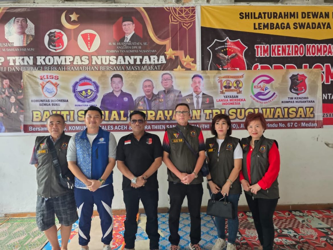 TKN Kompas Nusantara Rayakan Waisak dengan Kegiatan Bakti Sosial Antar umat Beragama