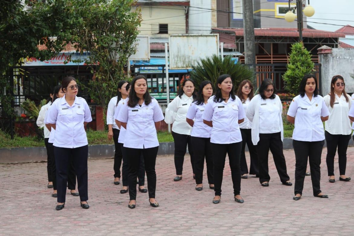 Bupati Taput Pimpin Apel Pagi di Dinas Pendidikan: Tekankan Pengawasan Sekolah dan Program Literasi