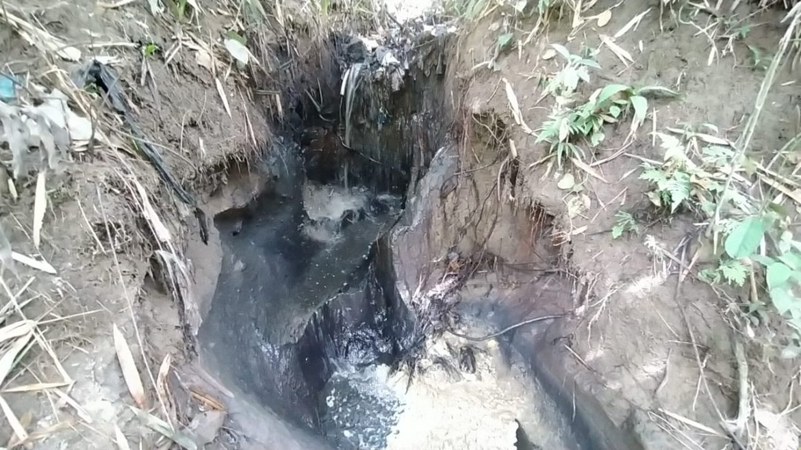 PKS PT.TSP Sipispis Diduga Membuang Limbah ke Aliran Sungai, Picu Kekhawatiran Warga