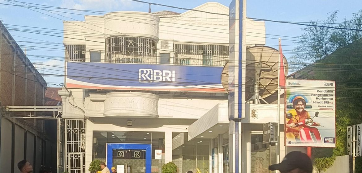 Diduga Ada Mafia Terogarnir Didalamnya Dengan Rapi  “BRI KANTOR CABANG KABUPATEN MANDAILING NATAL DIDUGA SARANG MAFIA”
