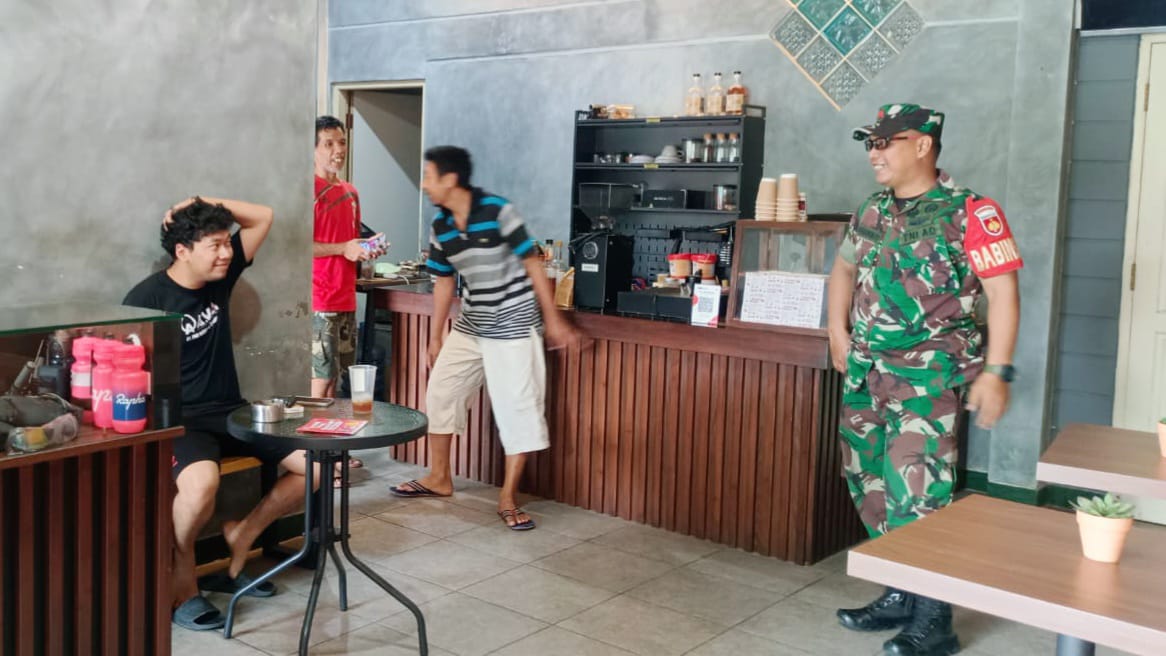 Senyap Tapi Menggerakkan Sentuhan Kepedulian Motivasi dan Ide Babinsa Kratonan untuk Pedagang Sepeda