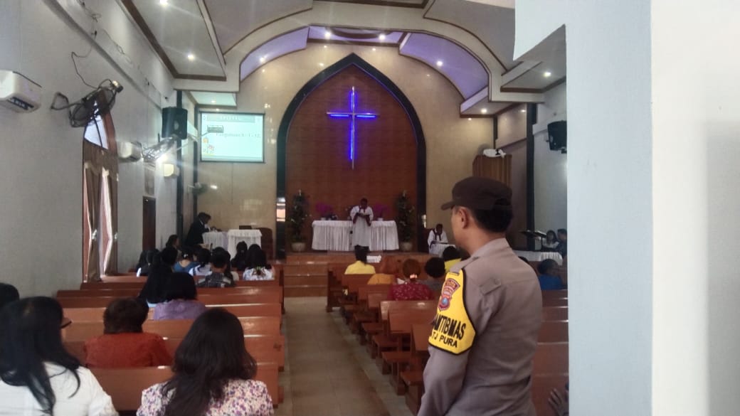 Hadir dan Mendengar: Polres Langkat Gelar Minggu Kasih di Sejumlah Gereja