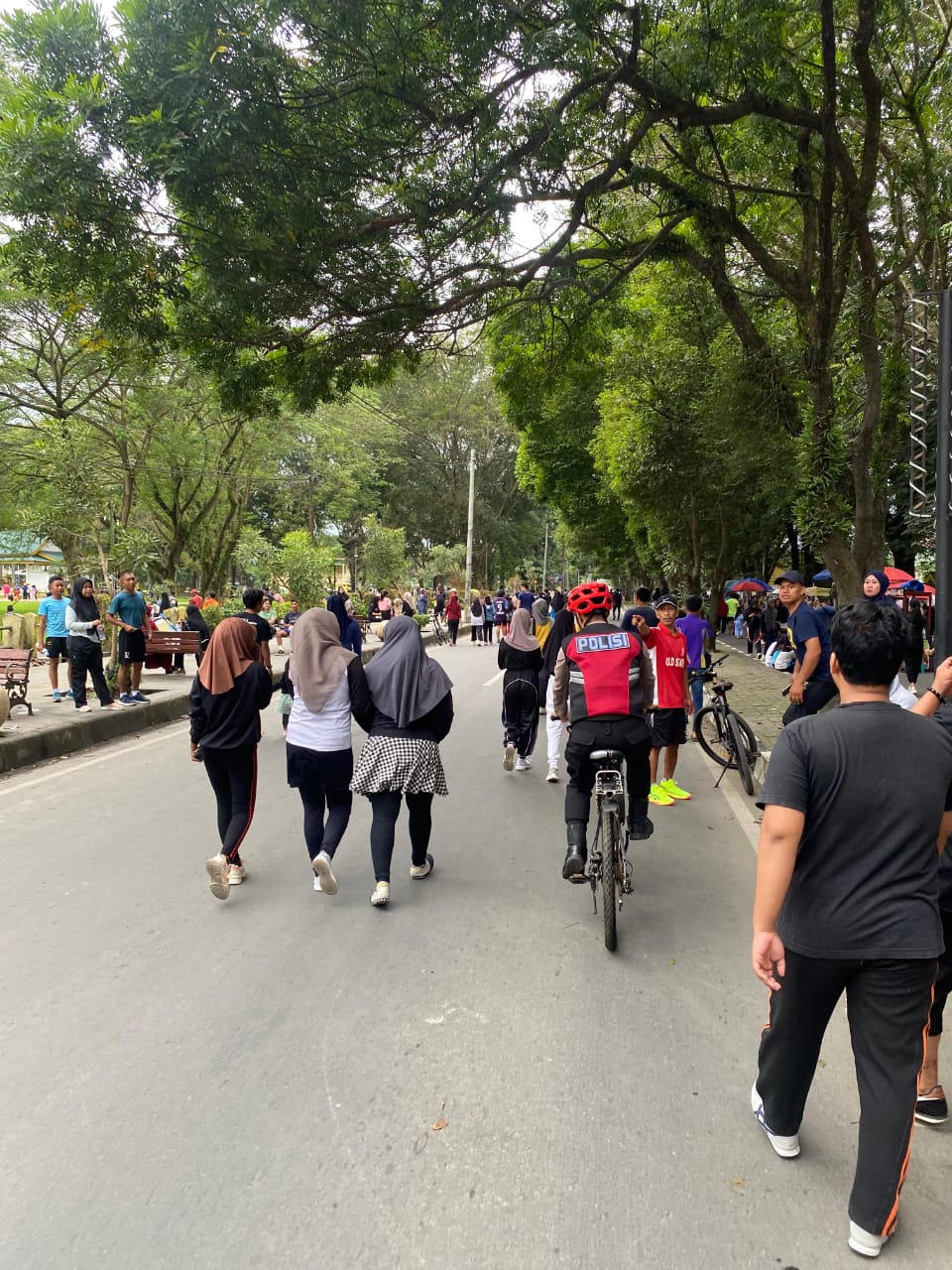 Polres Langkat Gelar Patroli Sepeda Car Free Day.