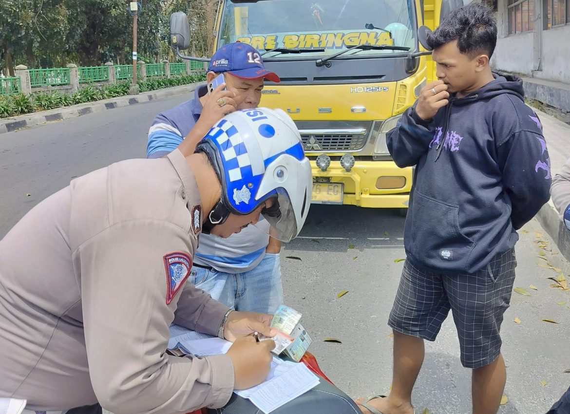 Pelanggaran Kasat Mata, 5 Sepeda motor Ditindak Sat Lantas Polres Pematangsiantar Sesuai Sop