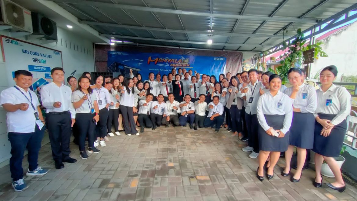 Peringati HARKITNAS Ke-117, Pinca BRI Balige Tampil sebagai Inspektur Upacara