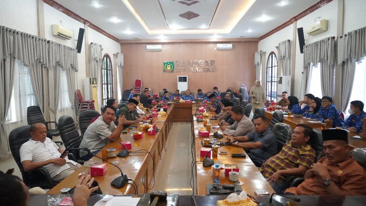 DPRD Langkat Inisiasi Bentuk Pansus Perizinan.