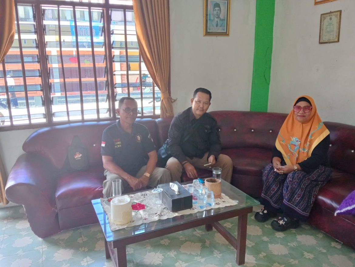 Redaksi indonesia-monitoring.com Jalin Silaturahmi Dengan Ketua PC.0204 GM.FKPPI Kota Tebingtinggi.