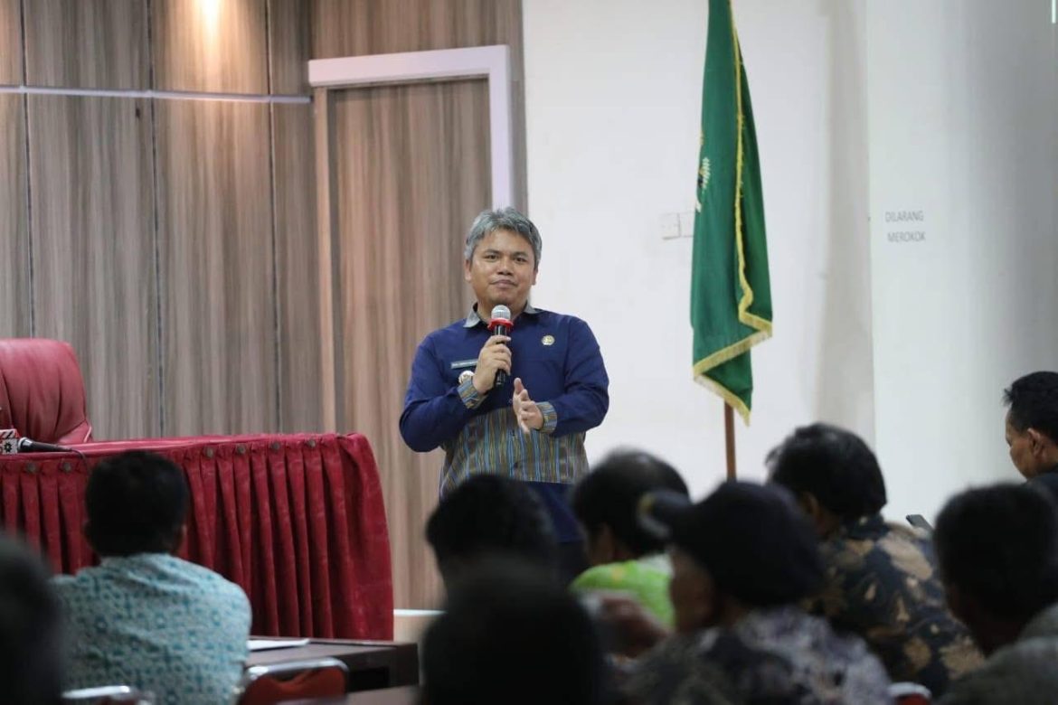 Bupati dan Wakil Bupati Tapanuli Utara Pimpin Rapat Potensi Pengembangan Hilirisasi Kemenyan