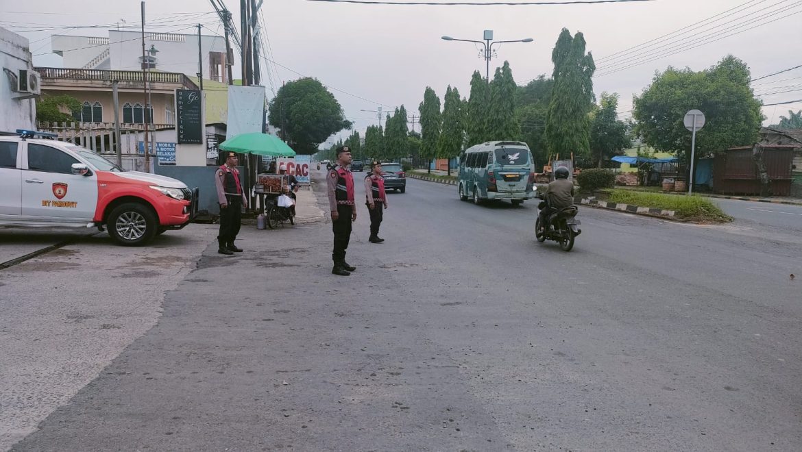 Personel Sat Samapta Polres Langkat Laksanakan Patroli Perintis Presisi untuk Cegah Guantibmas.