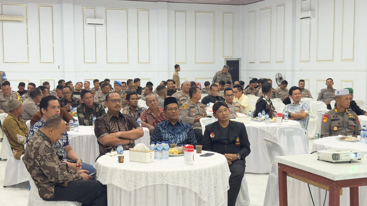 Polres Langkat Gelar Nonton Bareng Wayang Kulit Bersama Kapolri: Wujud Kepedulian Melestarikan Budaya Bangsa.