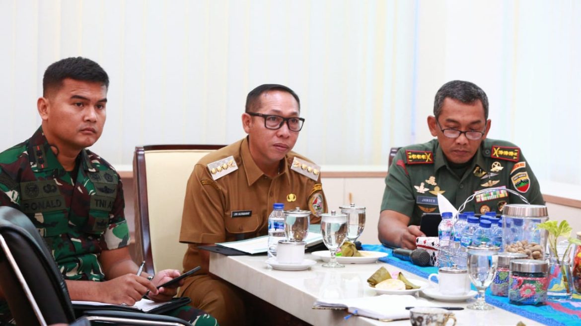 Bupati dan Wabup Tapanuli Utara Ikuti Rakor Eksplorasi Kemenyan dan Pengolahan Limbah Enceng Gondok bersama Ketua DEN