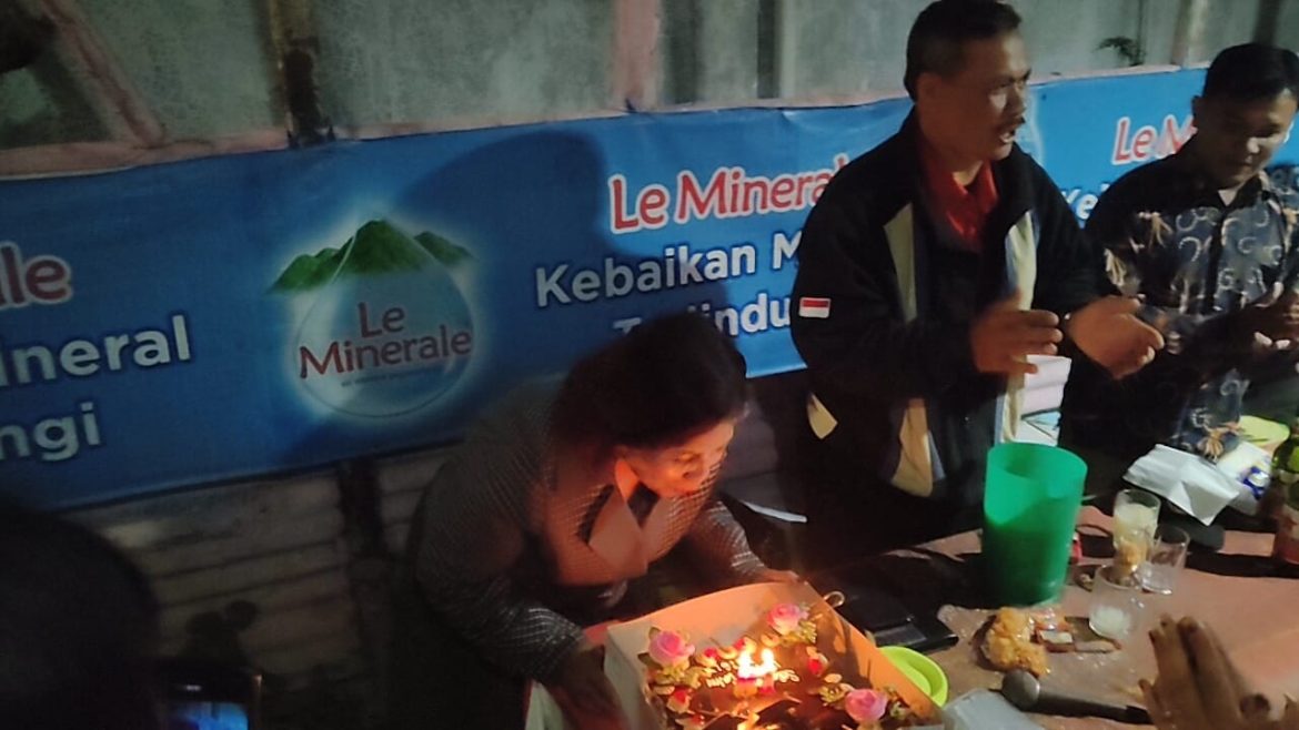 Tingkatkan Sinergitas, DPC PJS Toba Apresiasi Syukuran Ultah Ke-61 Naomi Simare-mare!