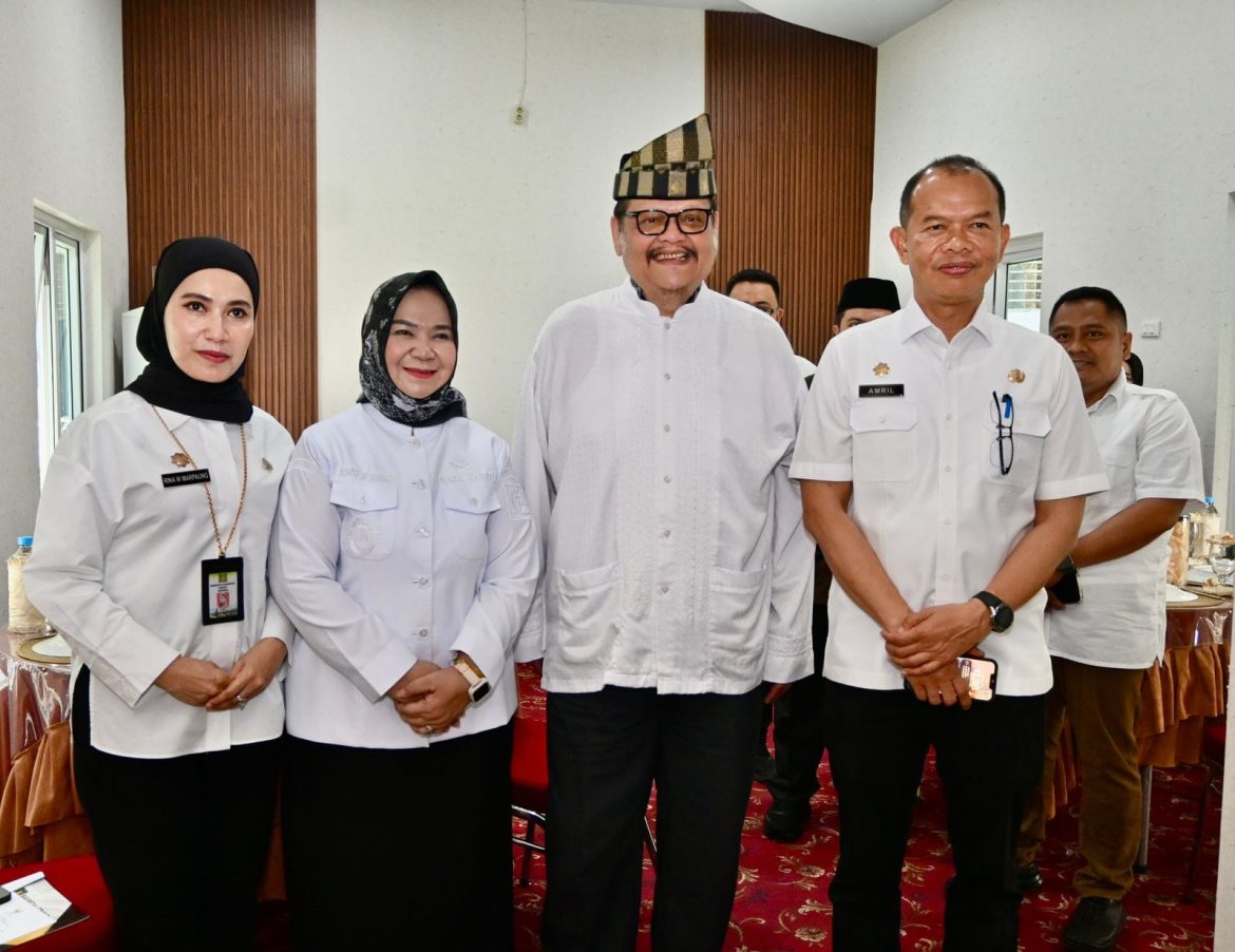 Syah Afandin Gandeng UNPAB Wujudkan Program Langkat Cerdas, Beasiswa 1 Desa 5 Sarjana.