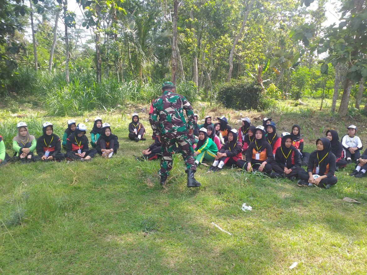 Tumbuhkan Jiwa Kepemimpinan, Kodim 0724/Boyolali Latih PBB dan LDK di SMAN 2 Boyolali