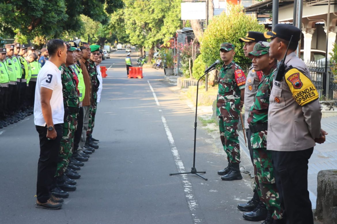 Kodim 0724/Boyolali Bersama Polres Amankan Kunjungan Kerja Wapres Gibran di Kantor Pos Boyolali