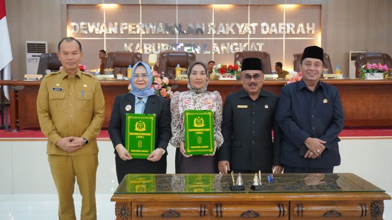 Raperda RPJMD Kabupaten Langkat Tahun 2025-2029 Disahkan Menjadi Perda.