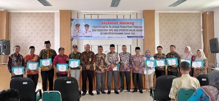 Bupati Pasaman Welly Suhery Buka Bimtek Pelayanan Dukcapil Online Bagi Operator Nagari se-Kabupaten Pasaman