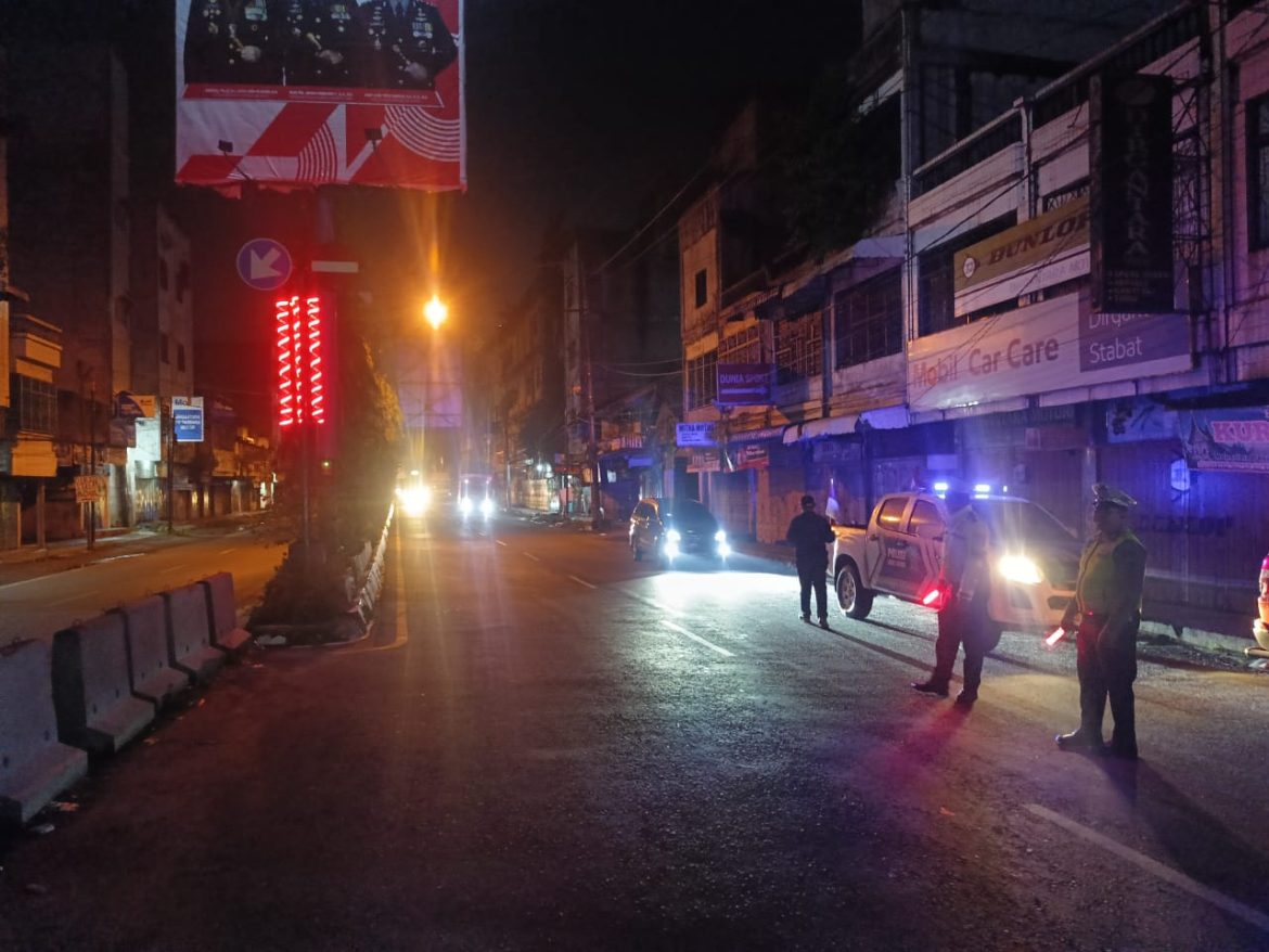 Polres Langkat Gencarkan Patroli Blue Light Jaga Situasi Kondusif.