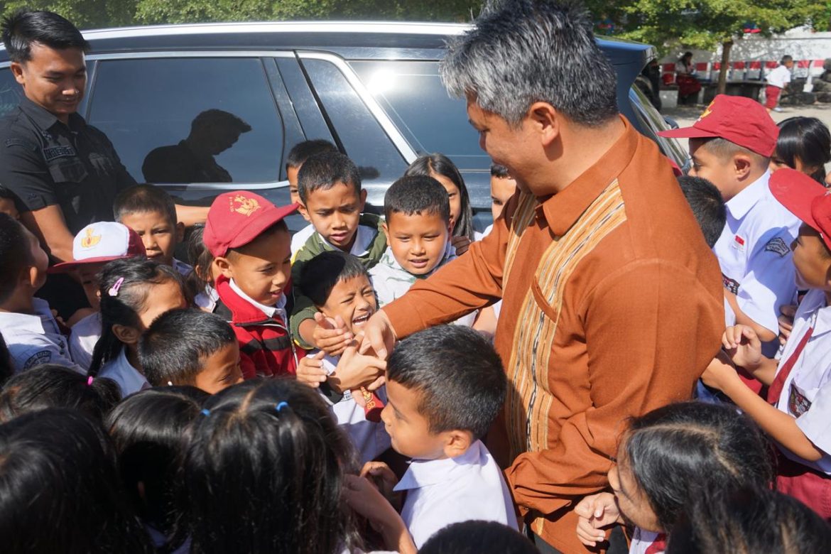 Pemerintah Kabupaten Tapanuli Utara Gelorakan Semangat ‘SAITAPAIAS’, Jangan Buang Sampah Sembarangan.