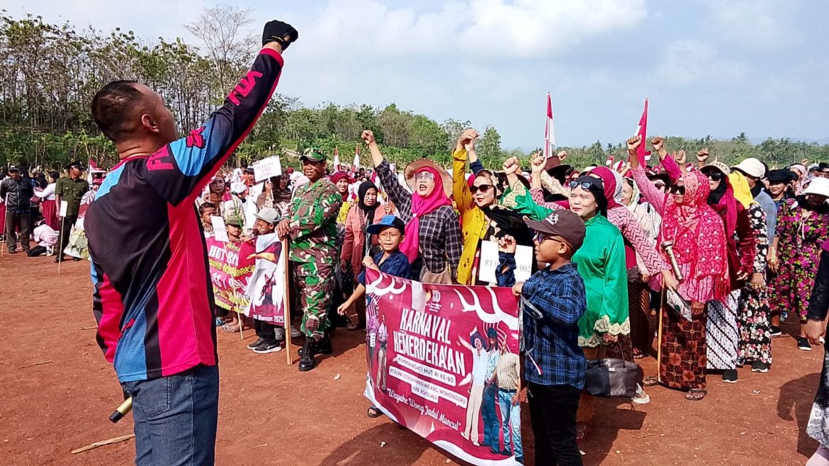 Karnaval HUT RI ke-80 di Desa Bandung Boyolali Semarak, Dandim Boyolali Turut Semangati Peserta