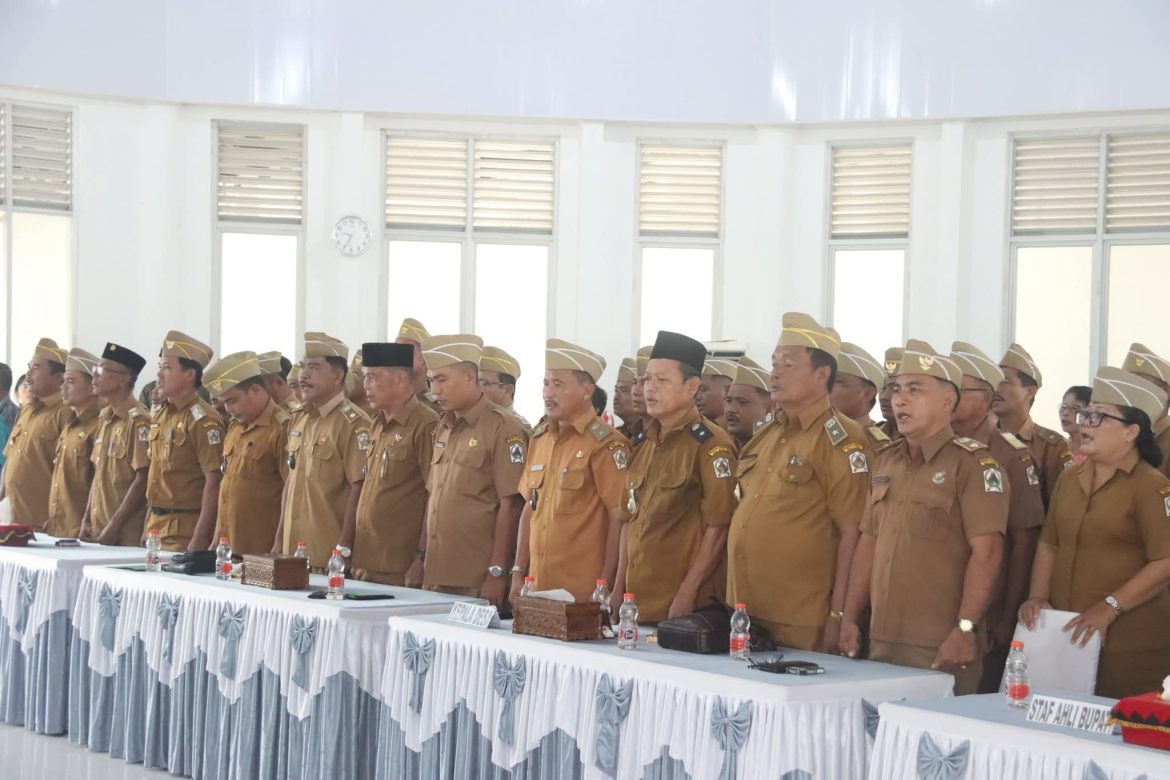 Pengukuhan Perpanjangan Masa Jabatan Kepala Desa di Kabupaten Nias Utara