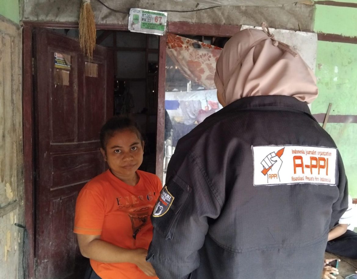 DPP APPI Bagikan 1500 Paket Sembako di Pelosok Desa Karawang